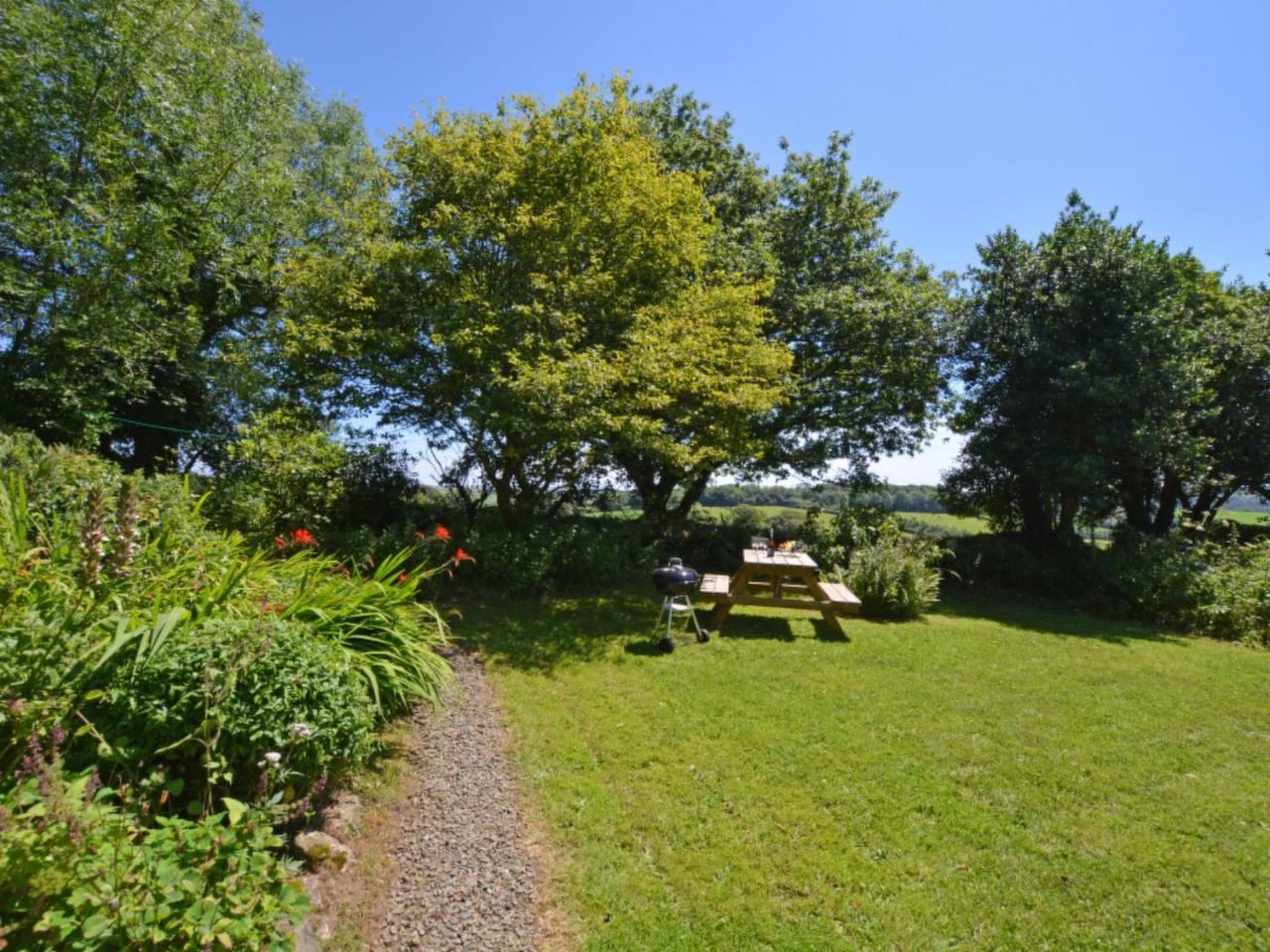 Holiday Home Jerky Saltash Exterior photo